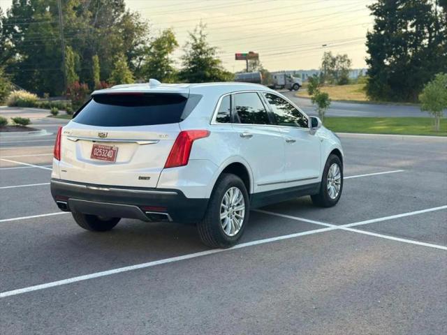 2017 Cadillac XT5 Standard