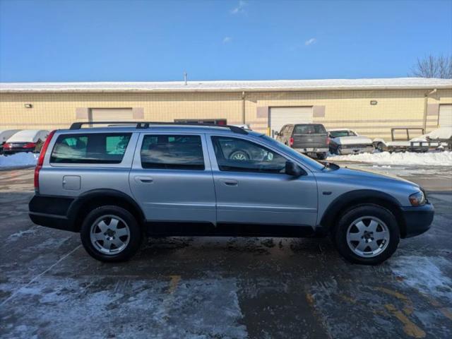 2004 Volvo XC70 2.5T
