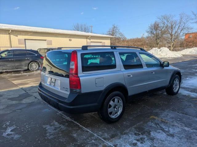 2004 Volvo XC70 2.5T