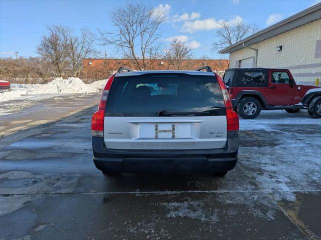 2004 Volvo XC70 2.5T