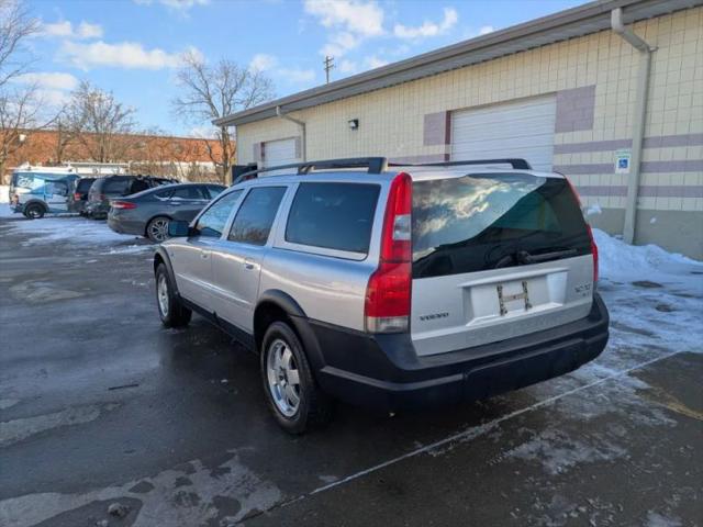 2004 Volvo XC70 2.5T
