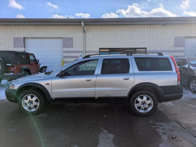 2004 Volvo XC70 2.5T