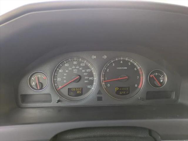 2004 Volvo XC70 2.5T
