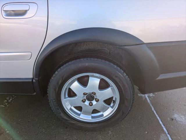 2004 Volvo XC70 2.5T