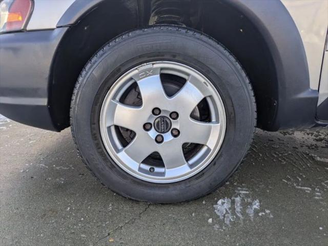 2004 Volvo XC70 2.5T