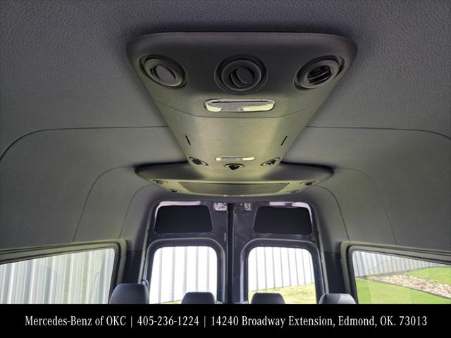 2026 Mercedes-Benz Sprinter 2500 Standard Roof 4-Cyl Diesel HO
