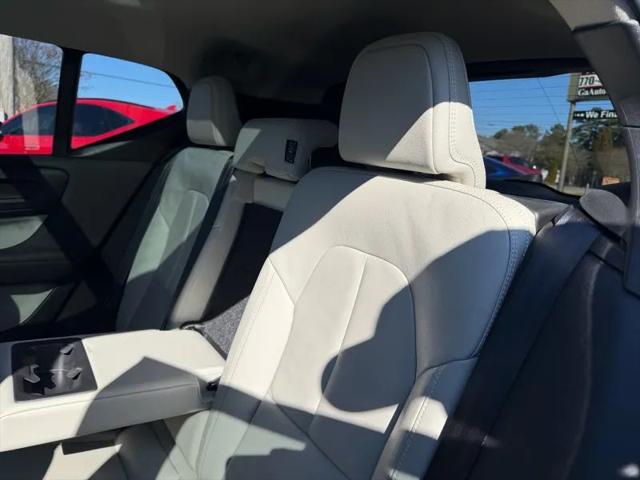 2019 Volvo XC40 T5 Momentum