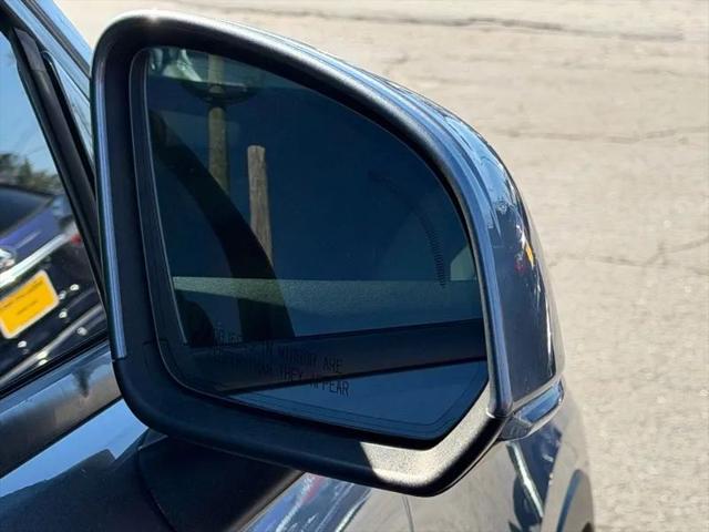 2019 Volvo XC40 T5 Momentum