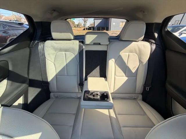 2019 Volvo XC40 T5 Momentum