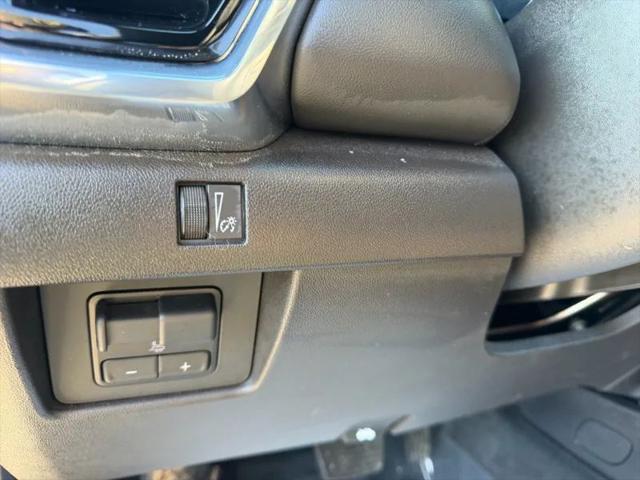 2023 GMC Canyon 2WD Crew Cab Short Box Elevation
