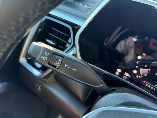 2023 GMC Canyon 2WD Crew Cab Short Box Elevation
