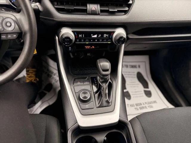 2019 Toyota RAV4 Hybrid LE