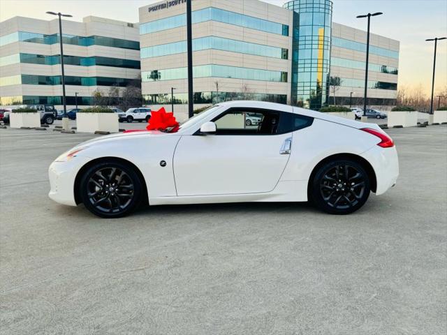 2017 Nissan 370Z Base