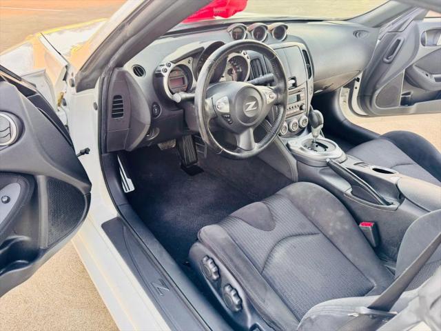 2017 Nissan 370Z Base