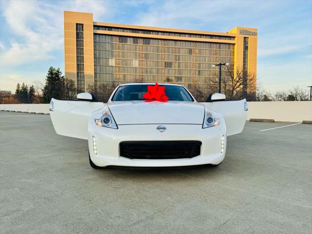 2017 Nissan 370Z Base
