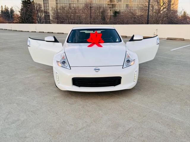 2017 Nissan 370Z Base