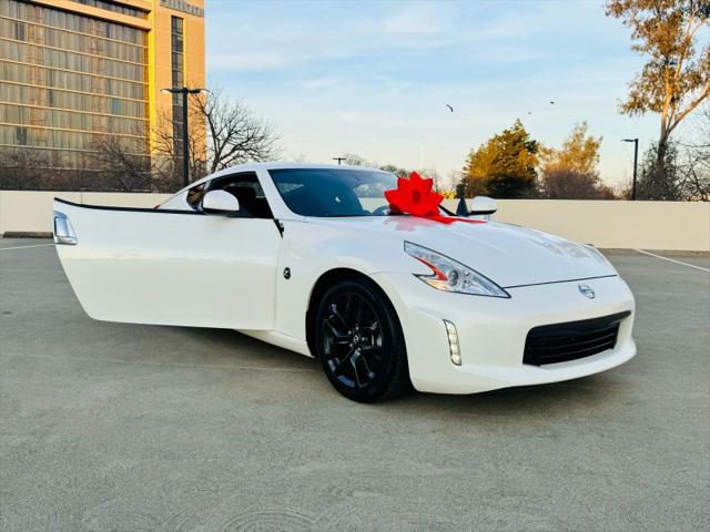 2017 Nissan 370Z Base