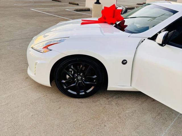 2017 Nissan 370Z Base