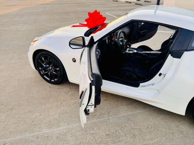 2017 Nissan 370Z Base