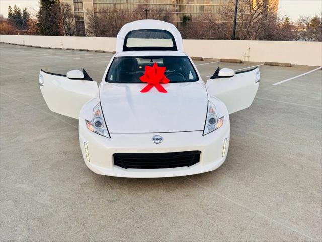 2017 Nissan 370Z Base