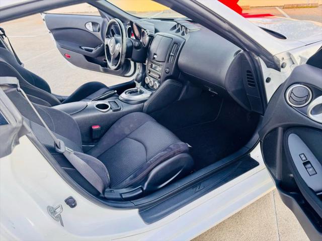 2017 Nissan 370Z Base
