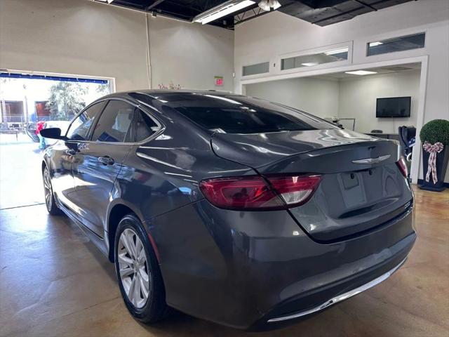 2015 Chrysler 200 Limited
