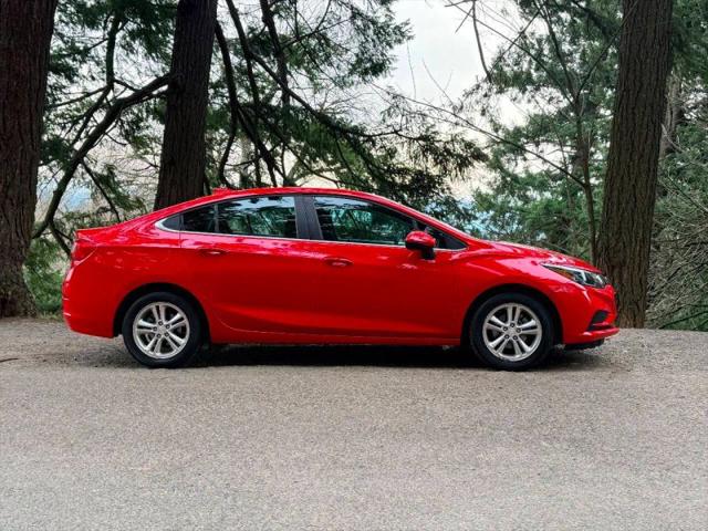 2017 Chevrolet Cruze LT Auto