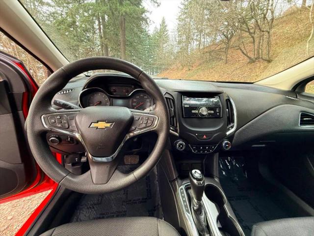 2017 Chevrolet Cruze LT Auto