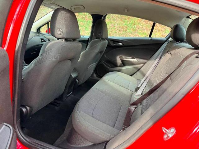 2017 Chevrolet Cruze LT Auto