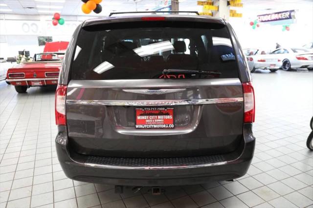 2015 Chrysler Town & Country Touring