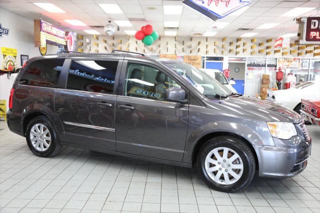 2015 Chrysler Town & Country Touring