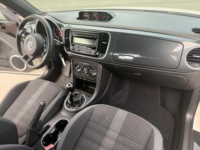 2012 Volkswagen Beetle 2.0T