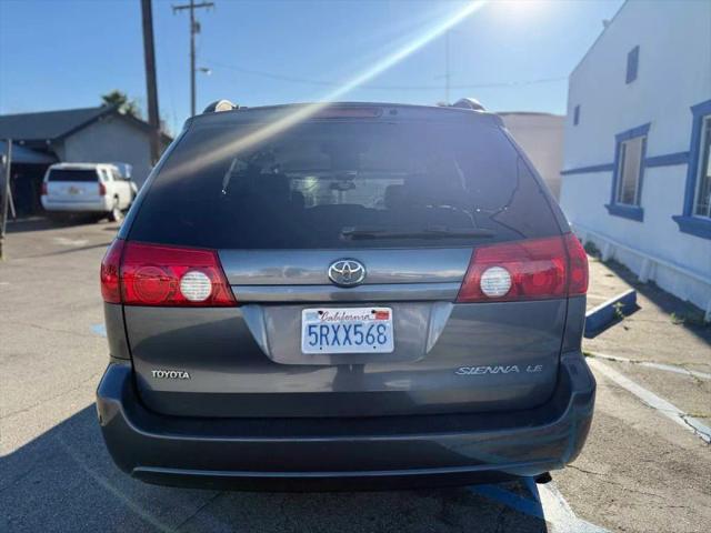 2006 Toyota Sienna LE