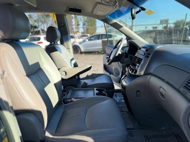 2006 Toyota Sienna LE