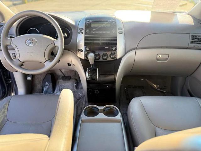 2006 Toyota Sienna LE