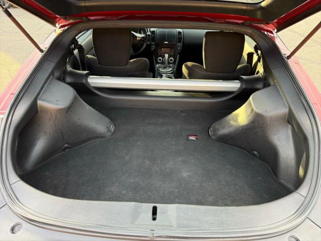 2015 Nissan 370Z Sport