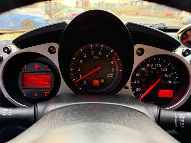 2015 Nissan 370Z Sport