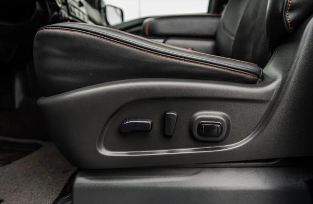 2020 Nissan Titan Crew Cab PRO-4X 4x4