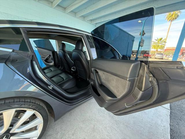 2020 Tesla Model 3 Standard Range Plus Rear-Wheel Drive