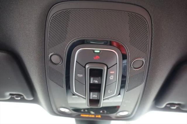 2024 Audi SQ5 Prestige TFSI quattro Tiptronic