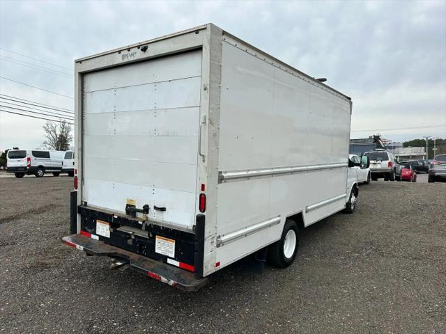 2020 GMC Savana Cutaway Work Van