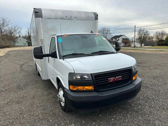 2020 GMC Savana Cutaway Work Van