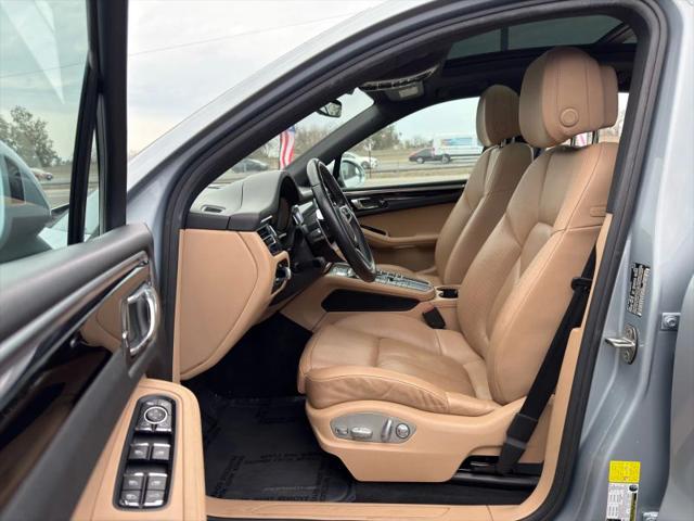 2019 Porsche Macan Base