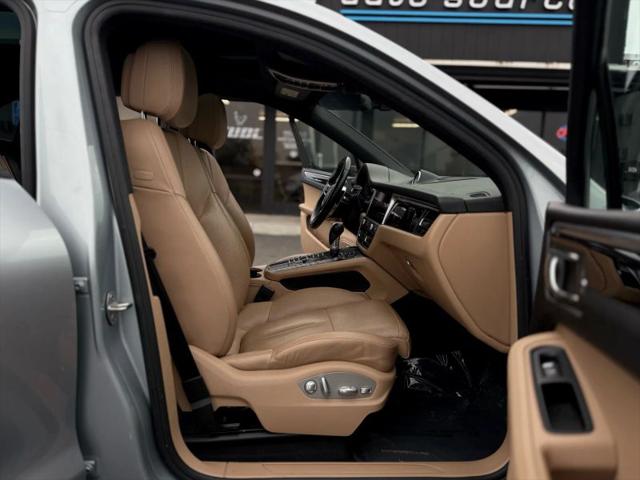 2019 Porsche Macan Base