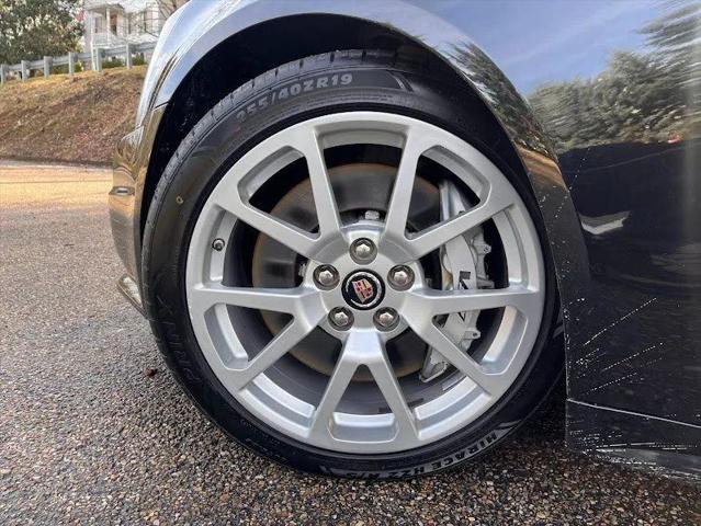 2011 Cadillac CTS-V CTS-V