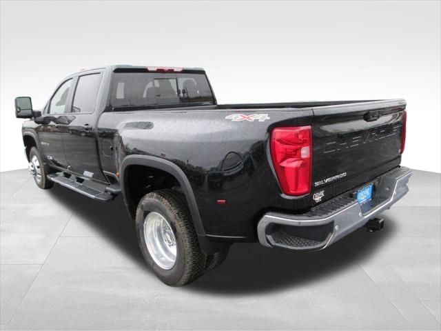 2026 Chevrolet Silverado 3500HD Crew Cab, Long Bed, LT Dual Rear Wheel, RWD