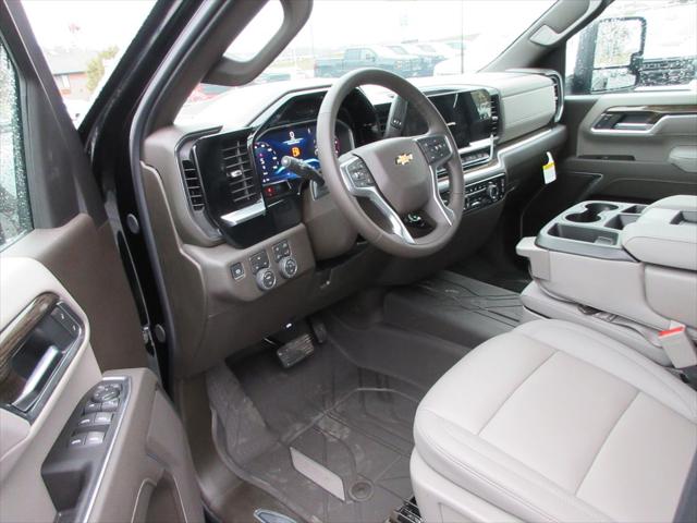 2026 Chevrolet Silverado 3500HD Crew Cab, Long Bed, LT Dual Rear Wheel, RWD