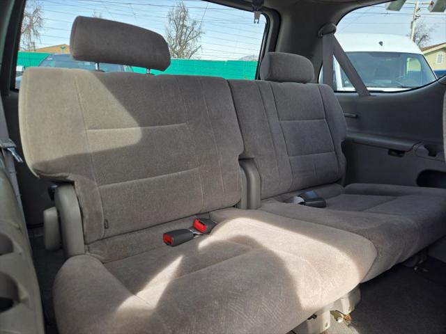 2003 Toyota Sequoia SR5 V8