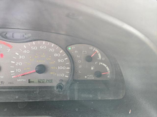 2003 Toyota Sequoia SR5 V8