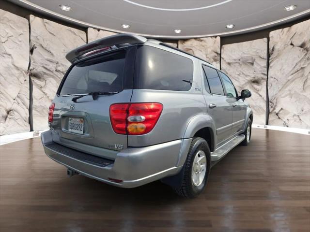 2003 Toyota Sequoia SR5 V8